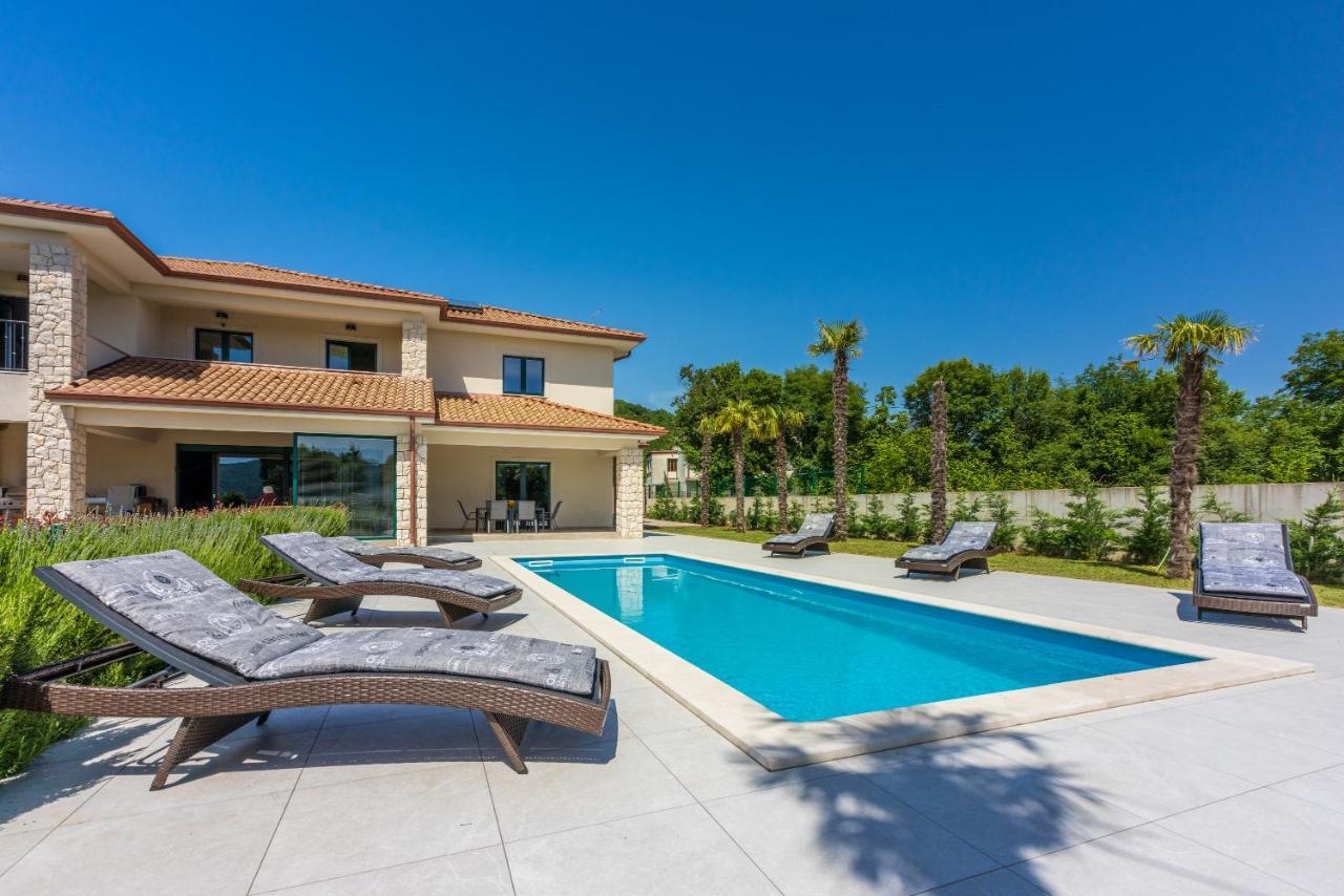 Villa Palma With Heated Private Pool Podhum Exteriér fotografie