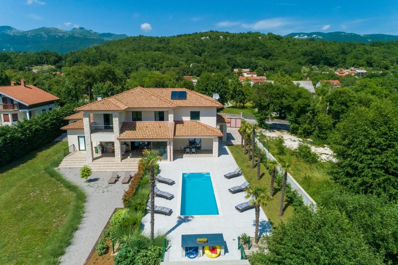 Villa Palma With Heated Private Pool Podhum Exteriér fotografie